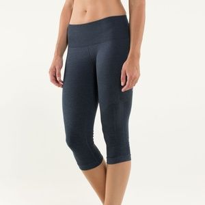 Lululemon In The Flow Crop II Heathered Inkwell